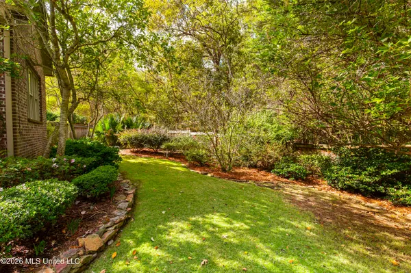 $575,000 | 129 Carrick Avenue, Madison, MS 39110