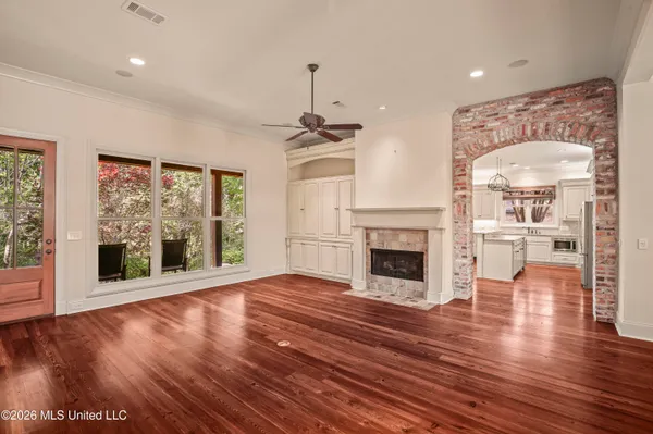 $575,000 | 129 Carrick Avenue, Madison, MS 39110