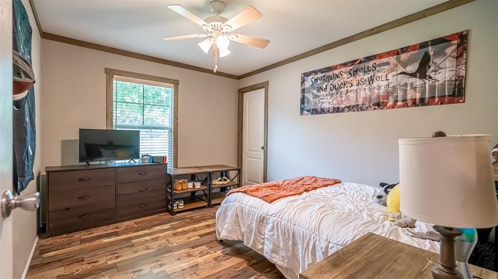 4501 Rhea Road Granbury, TX 76049 - Photo 18 of 29 1st bedrom
