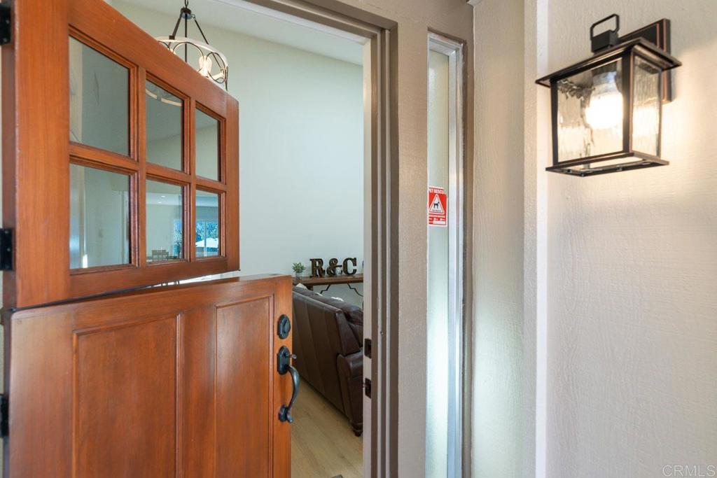 11007 Crystal Springs Road Santee, CA 92071 - Photo 5 of 33 Entry - Dutch Door