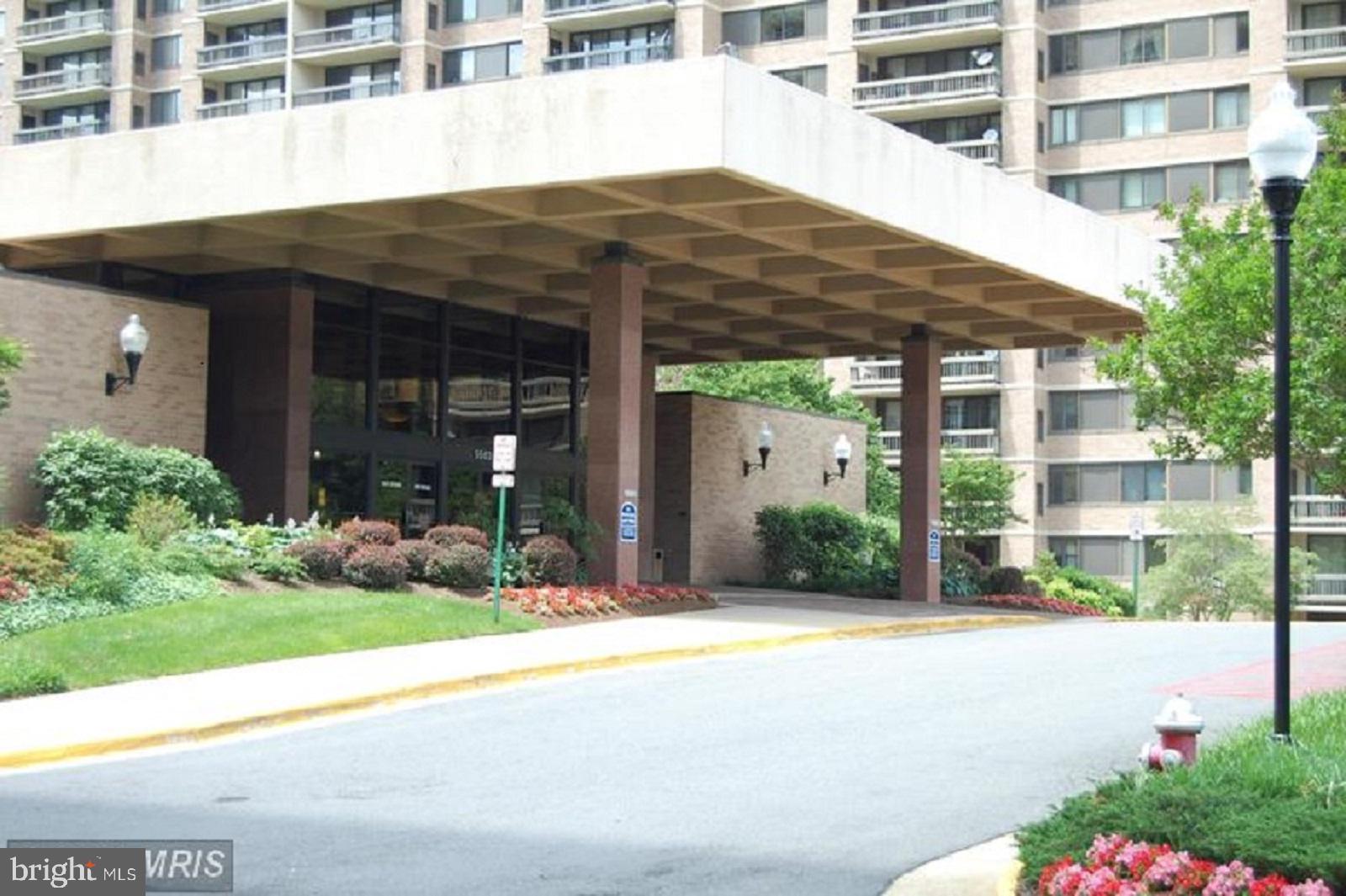 5505 Seminary Road, Unit 103N Falls Church, VA 22041 - Photo 39 of 59 a front view of a building with garden