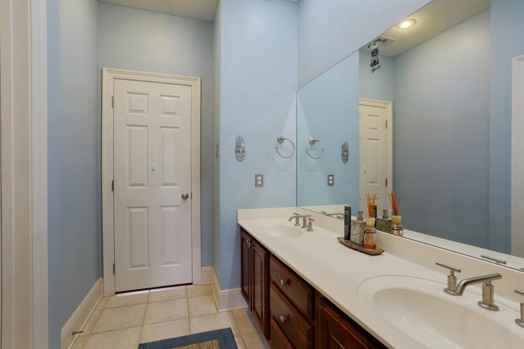 900 Rue Chartes Mandeville, LA 70471 - Photo 16 of 21 Gallery Image 16