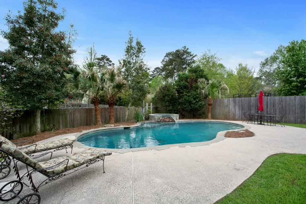 900 Rue Chartes Mandeville, LA 70471 - Photo 20 of 21 Gallery Image 20