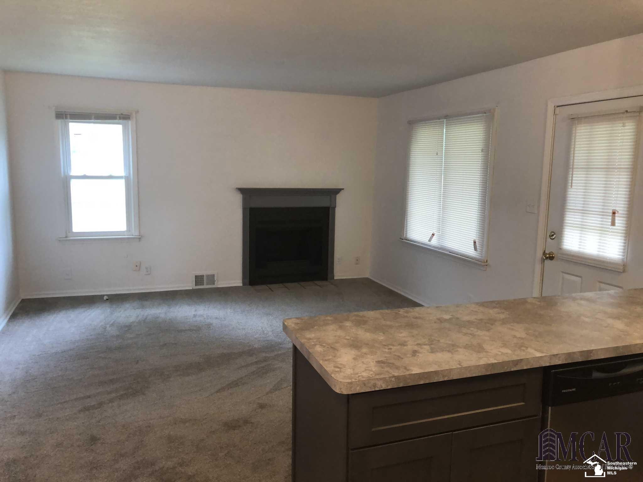 848 Rambow Drive Monroe, MI 48161 - Photo 4 of 15 21460003-3.JPG