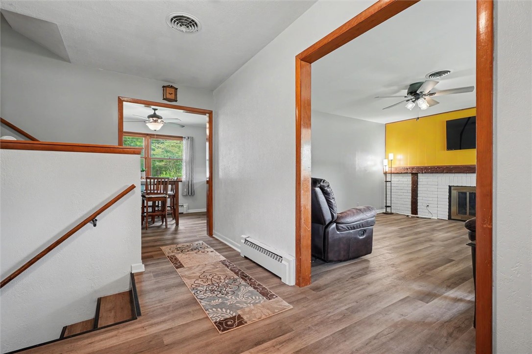 307 Poland Road Danville, IL 61834 - Photo 4 of 46