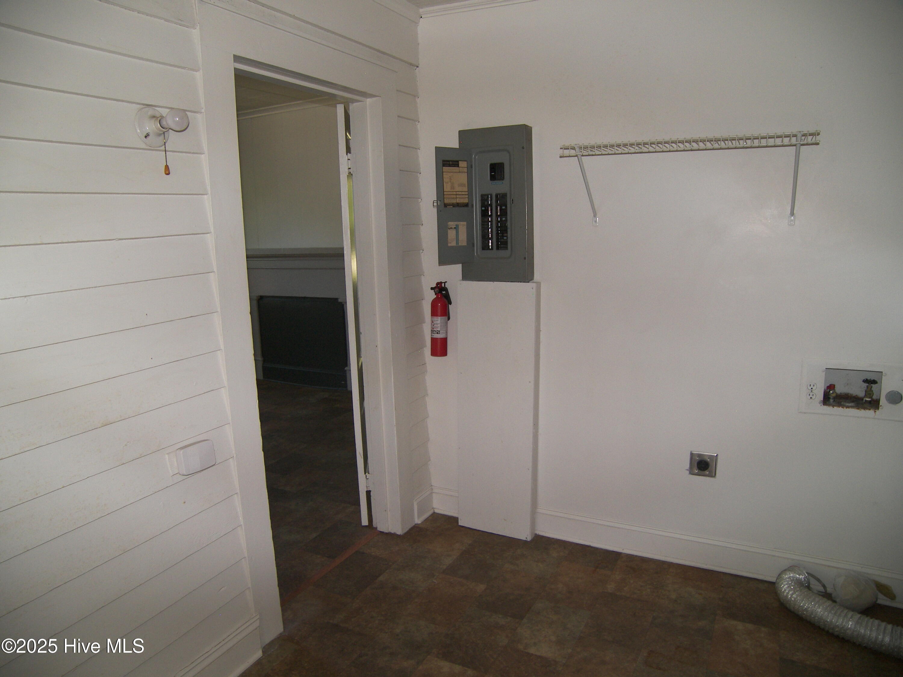 223 East Railroad Street Spring Hope, NC 27882 - Photo 13 of 17 100_8161