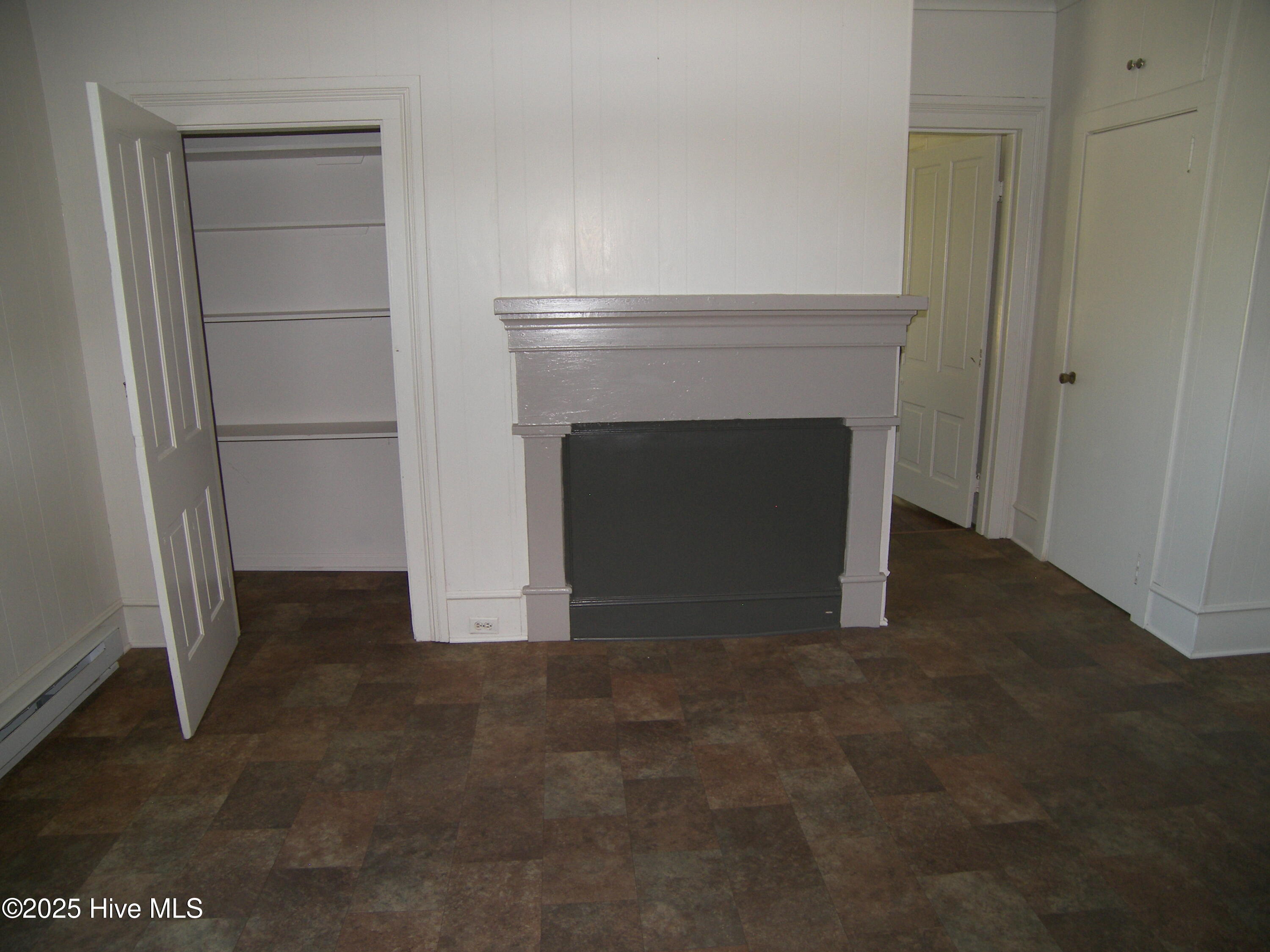 223 East Railroad Street Spring Hope, NC 27882 - Photo 8 of 17 100_8156