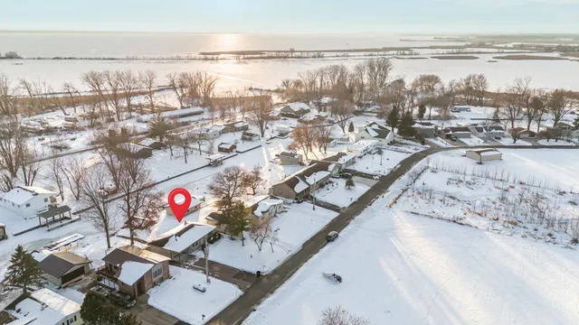 $294,900 | 7639 Boom Bay Heights Road, Larsen, WI 54947