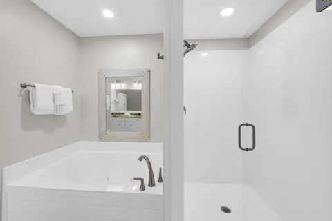 $775,000 | 550 Tops'l Beach Boulevard, Unit 409, Miramar Beach, FL 32550