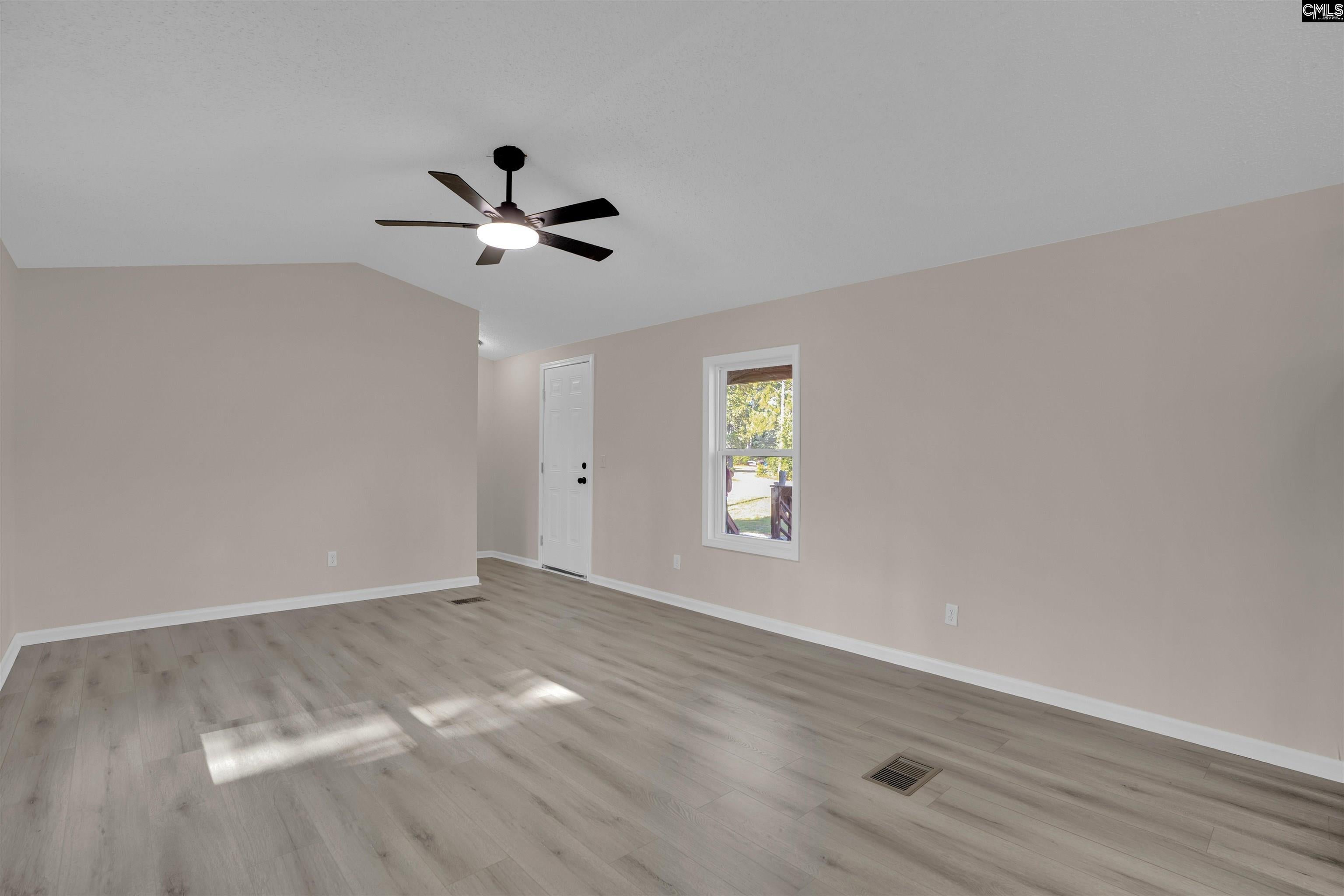 329 Kyzer Road Lexington, SC 29073 - Photo 7 of 34 Gallery Image 7