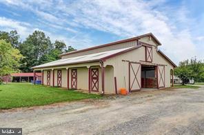 761 Clouser Road Hanover, PA 17331 - Photo 3 of 22 Gallery Image 3