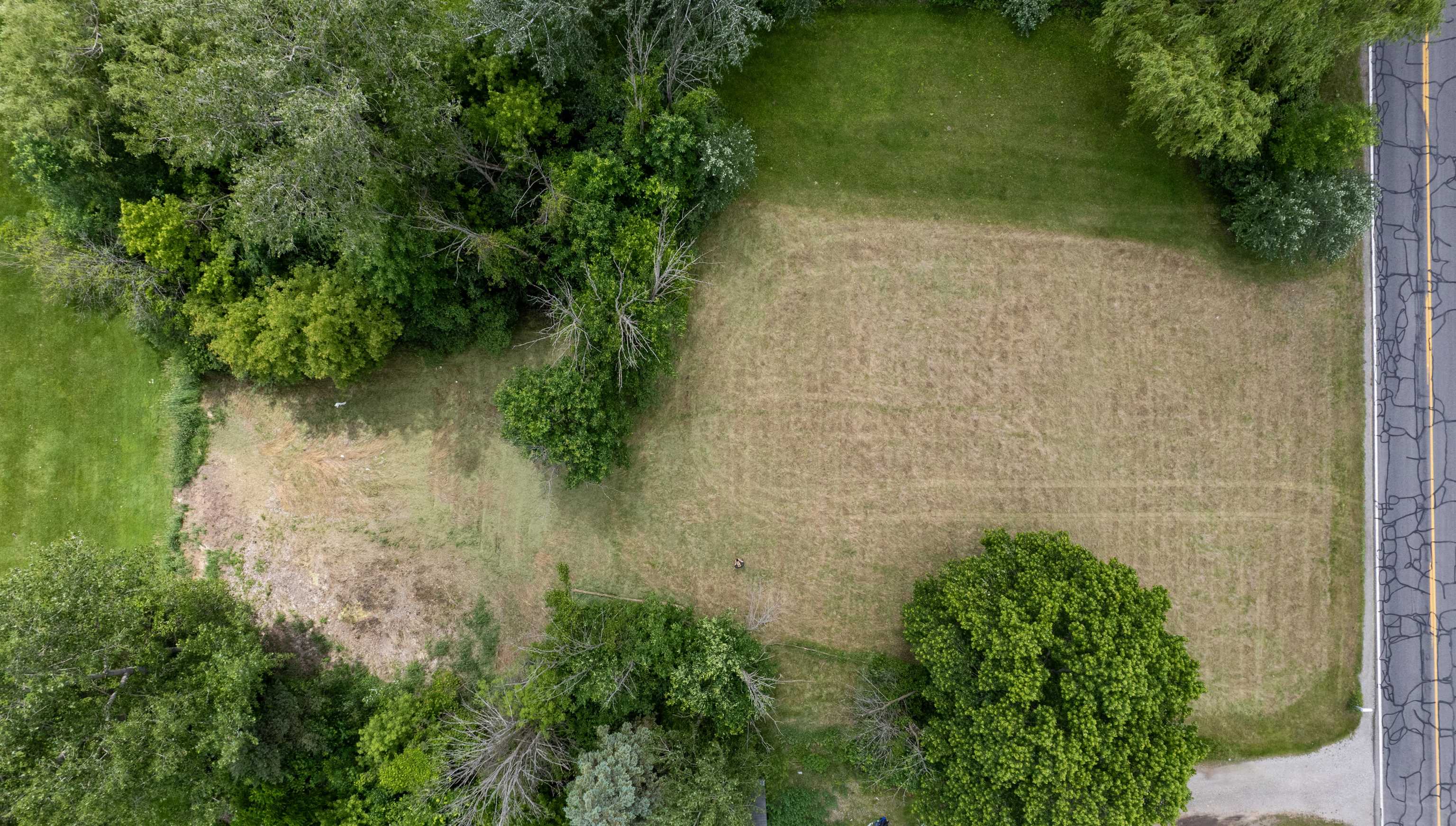 1318 Sandow Road Midland, MI 48640 - Photo 7 of 17