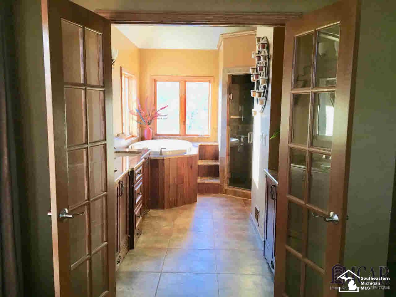 8659 Jackman Road Temperance, MI 48182 - Photo 31 of 45 Master Bath