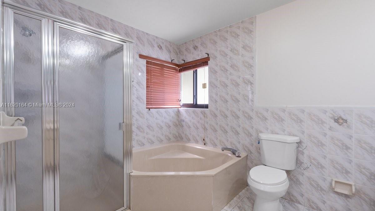 1140 Southwest 85th Court Miami, FL 33144 - Photo 13 of 13