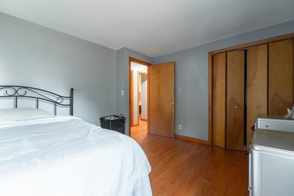 1178 Sumner Avenue Springfield, MA 01118 - Photo 9 of 16