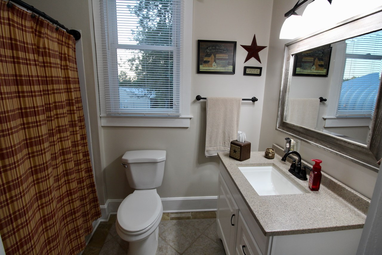 3400 Stringtown Road Evansville, IN 47711 - Photo 9 of 19 Gallery Image 9