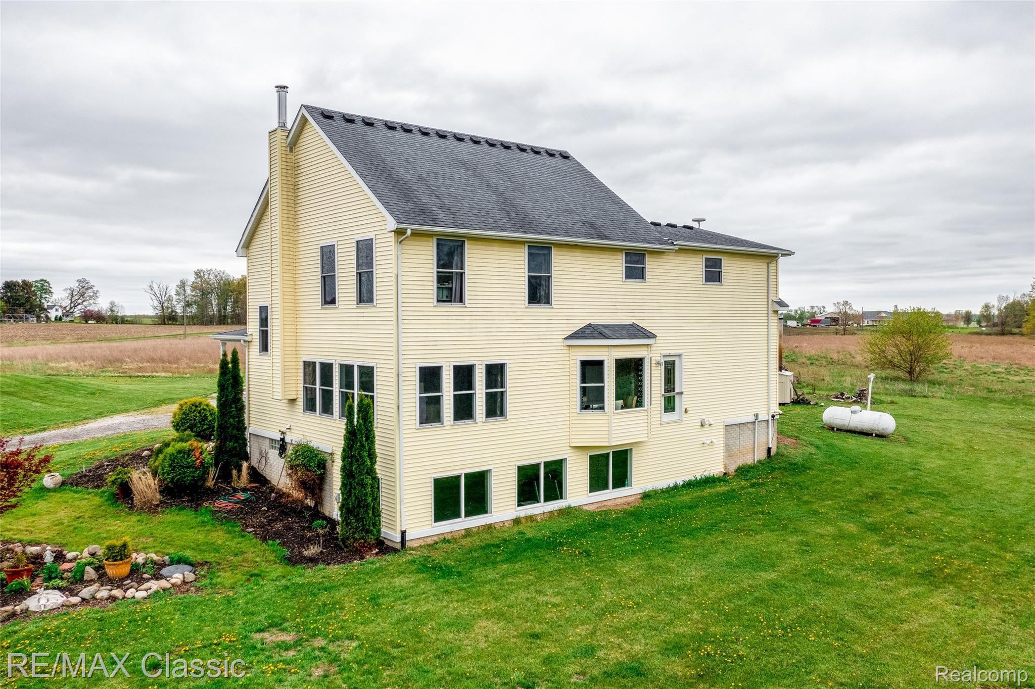 9568 West Vogt Road Fowlerville, MI 48836 - Photo 9 of 66 Drone22.jpg