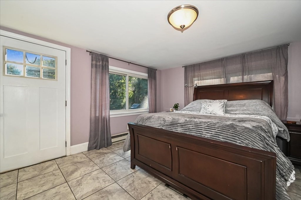 133 Milton Road Braintree, MA 02184 - Photo 9 of 21 Gallery Image 9
