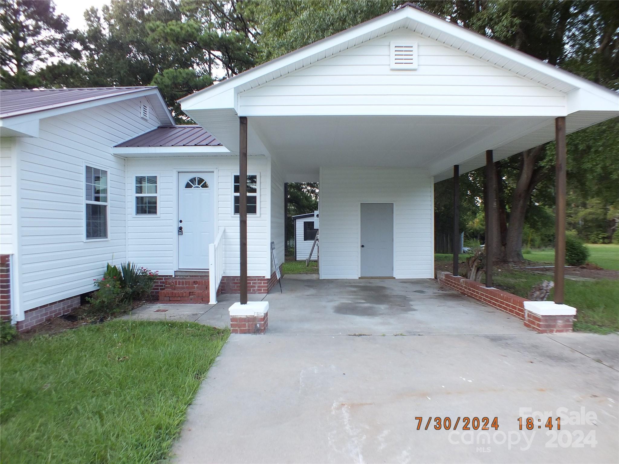 930 Suttle Road Lancaster, SC 29720 - Photo 2 of 30 Gallery Image 2