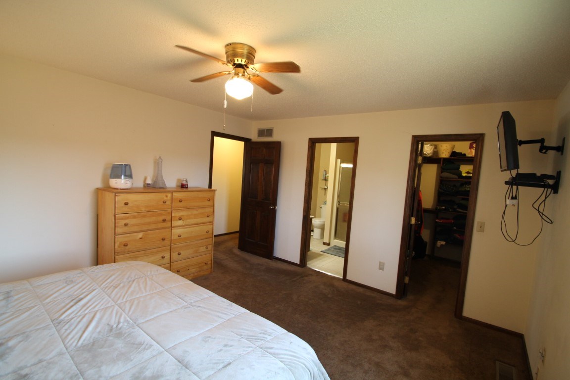2934 Wilderness Road Fort Wayne, IN 46845 - Photo 21 of 33