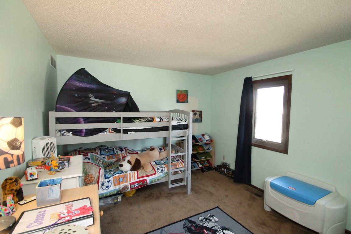 2934 Wilderness Road Fort Wayne, IN 46845 - Photo 25 of 33