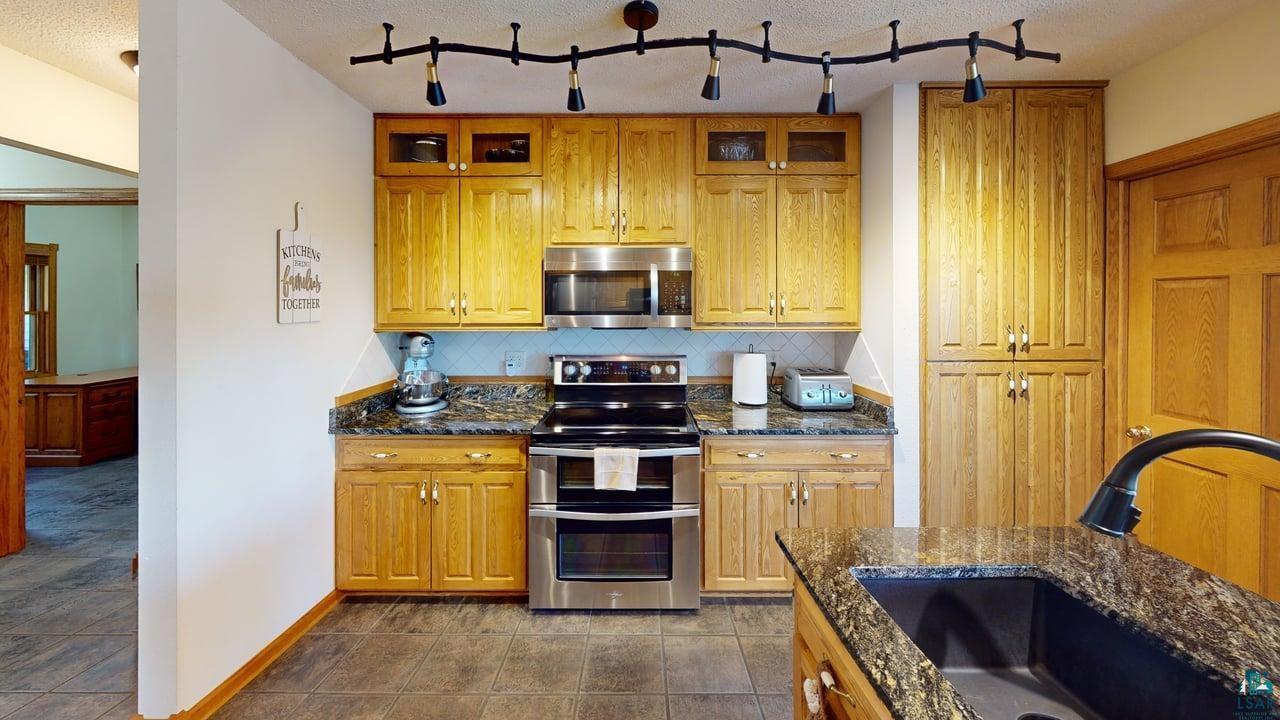 6423 Little Marais Road Silver Bay, MN 55614 - Photo 20 of 55