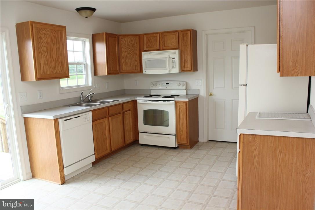 13190 Trussum Pond Road Laurel, DE 19956 - Photo 4 of 12 Gallery Image 4