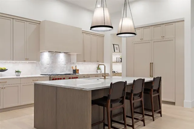 $2,399,000 | 5813 Horizon Vista Way, Austin, TX 78738