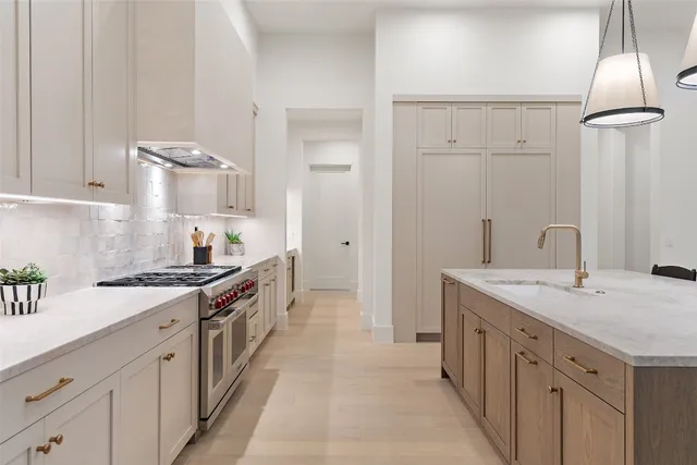 $2,399,000 | 5813 Horizon Vista Way, Austin, TX 78738