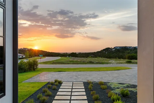 $2,399,000 | 5813 Horizon Vista Way, Austin, TX 78738