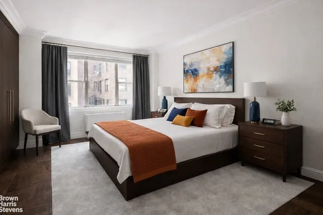 $745,000 | 12 Beekman Place, Unit 10D | Midtown East