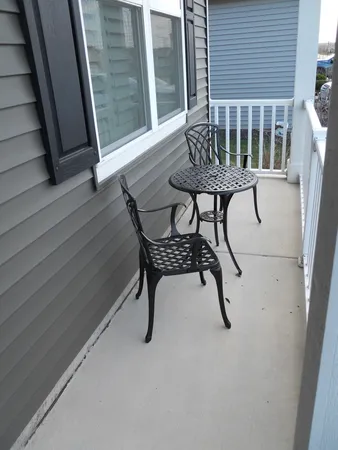 $415,000 | 979 Crestview Lane, Pingree Grove, IL 60140