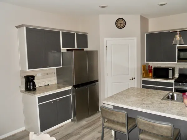$415,000 | 979 Crestview Lane, Pingree Grove, IL 60140