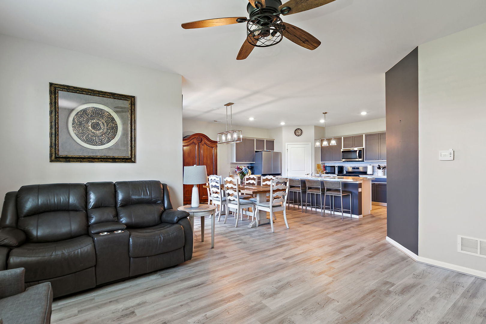 979 Crestview Lane Pingree Grove, IL 60140 - Photo 9 of 24