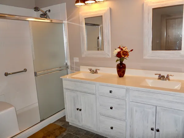 $415,000 | 979 Crestview Lane, Pingree Grove, IL 60140