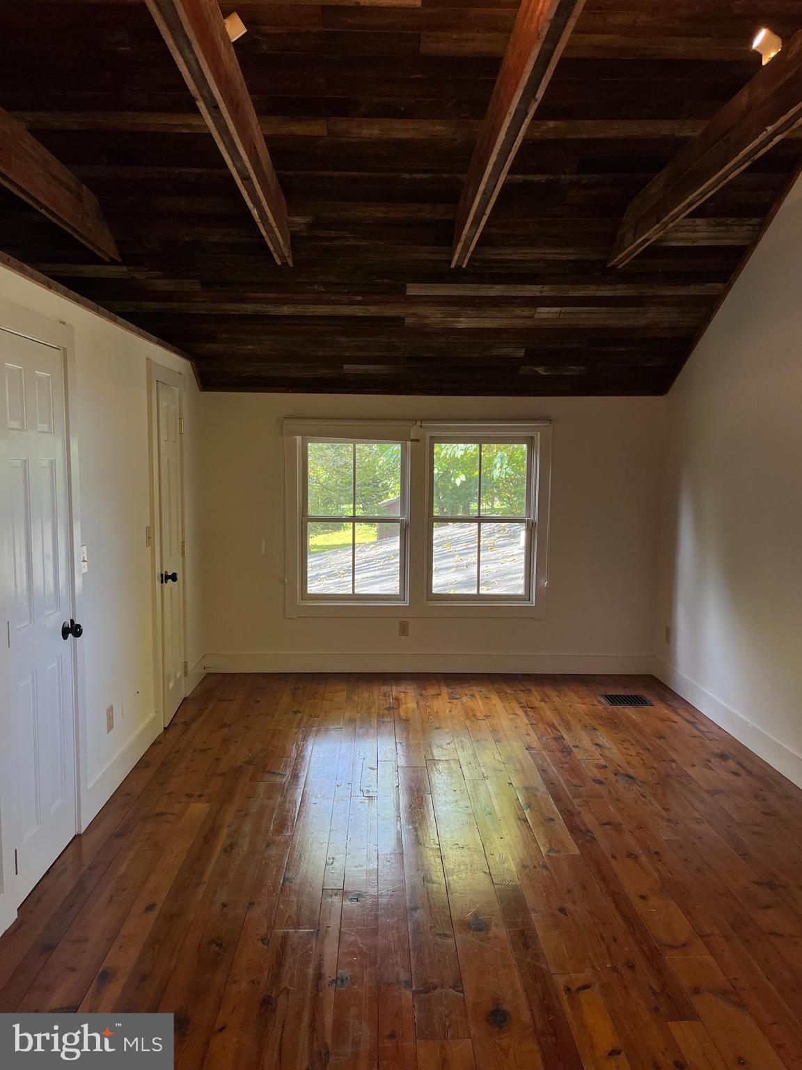 304 Righters Mill Road Gladwyne, PA 19035 - Photo 27 of 35 2nd Bedroom Suite