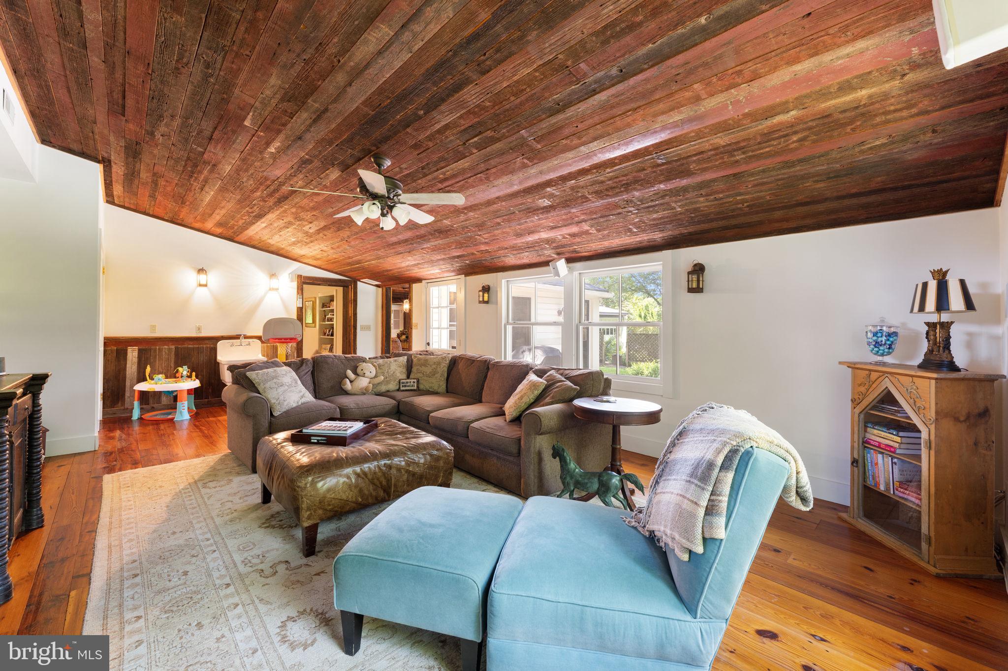 304 Righters Mill Road Gladwyne, PA 19035 - Photo 9 of 35 Family Room