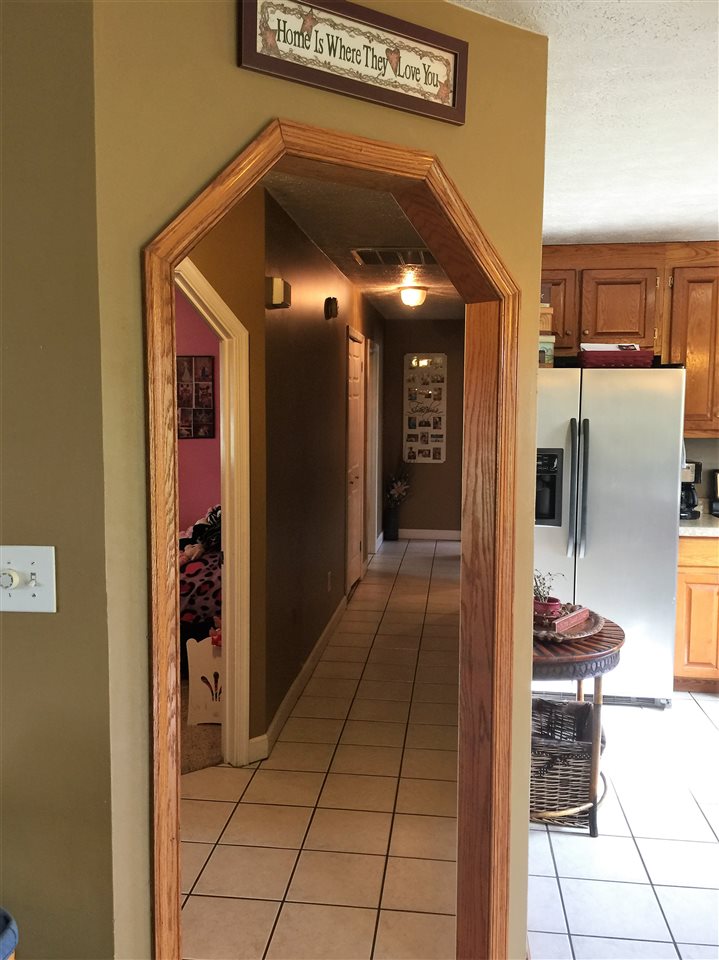 34 Swartzel Shop Road Staunton, VA 24401 - Photo 29 of 47 a view of a hallway with dining area
