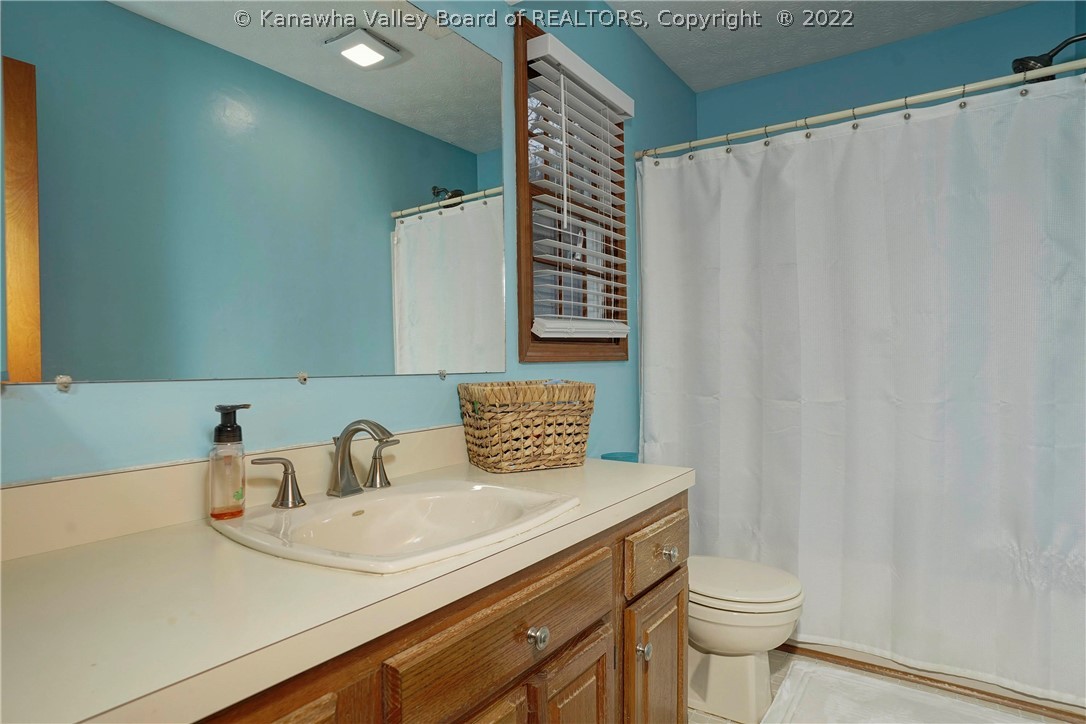 6 Hampton Road Winfield, WV 25213 - Photo 27 of 34 Gallery Image 27