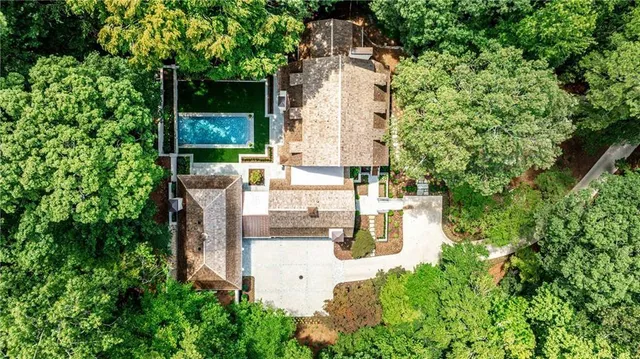 $6,995,000 | 3990 Paces Ferry Road Northwest, Atlanta, GA 30327