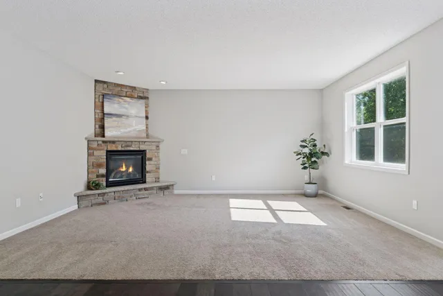 $684,900 | 11581 Riverstone Court, Woodbury, MN 55129