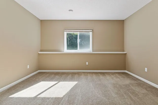 $684,900 | 11581 Riverstone Court, Woodbury, MN 55129