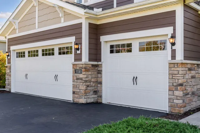 $684,900 | 11581 Riverstone Court, Woodbury, MN 55129