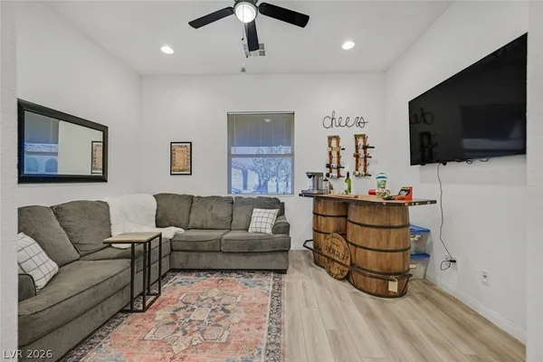 $574,900 | 111 Ibiza Lake Drive, Henderson, NV 89011