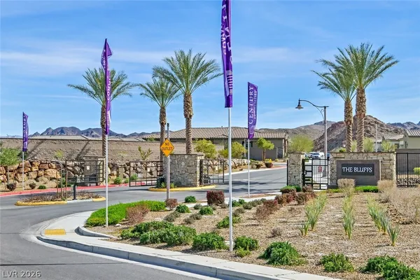 $574,900 | 111 Ibiza Lake Drive, Henderson, NV 89011