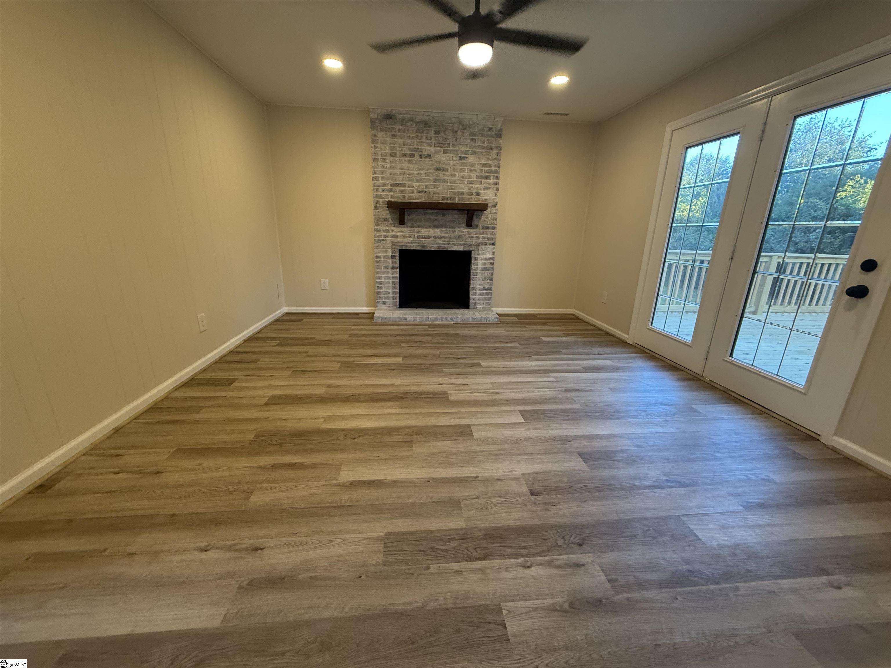 207 State Rd S-42-9783 Greer, SC 29651 - Photo 13 of 17