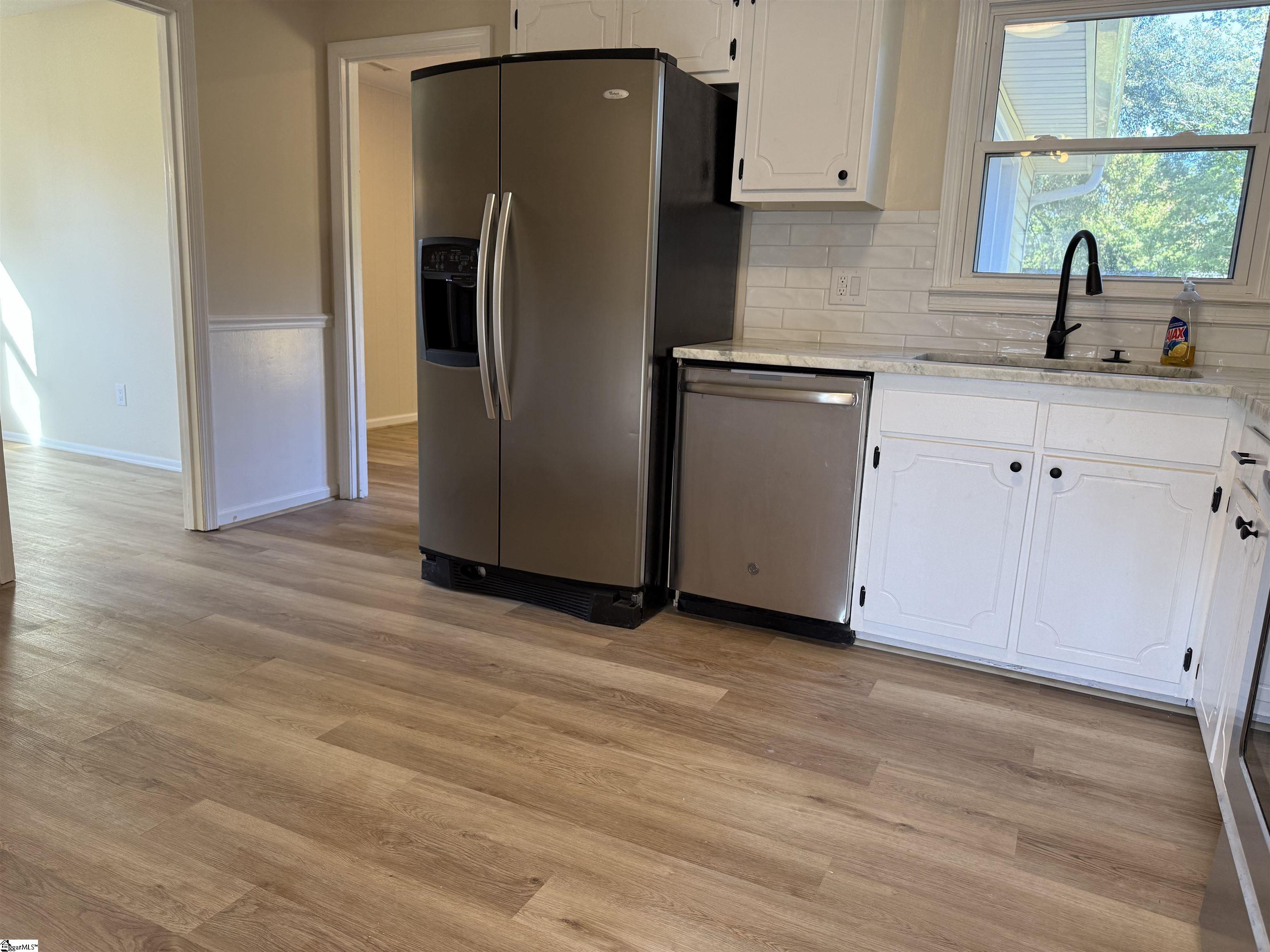 207 State Rd S-42-9783 Greer, SC 29651 - Photo 8 of 17