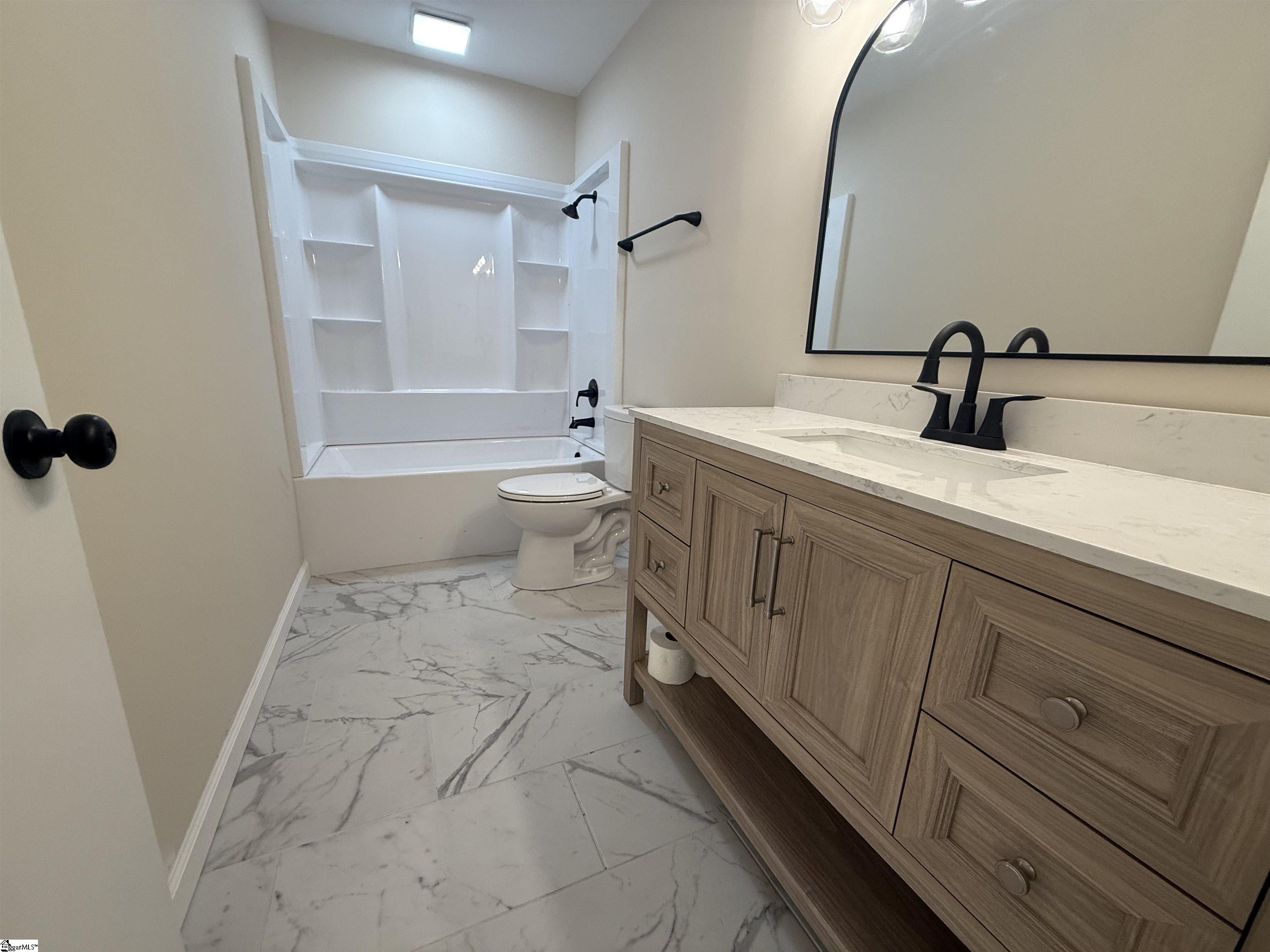 207 State Rd S-42-9783 Greer, SC 29651 - Photo 9 of 17