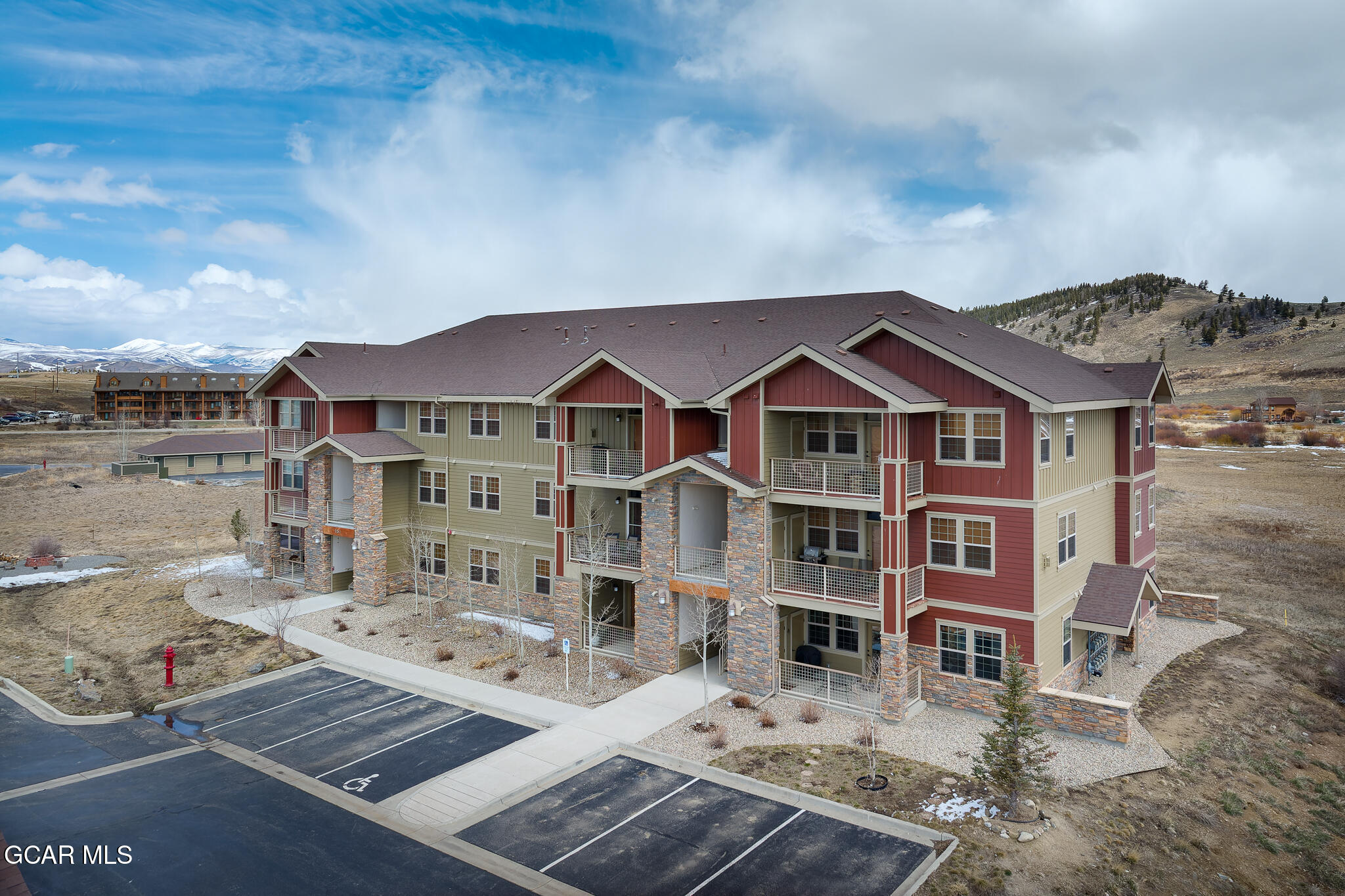 164 Village Road, Unit H203 Granby, CO 80446 - Photo 32 of 38 an aerial view of residential houses