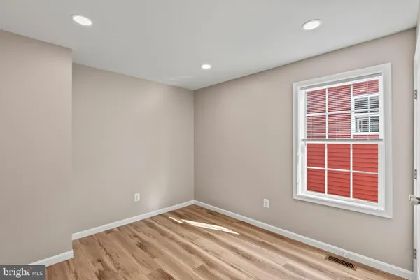 $2,900 | 22802 Lawrence Avenue, Leonardtown, MD 20650